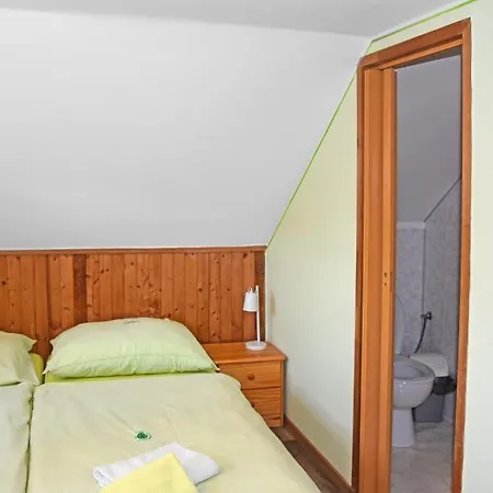 Bušeranda - depandance Hotelu U Zeleného stromu Decin Exteriér fotografie