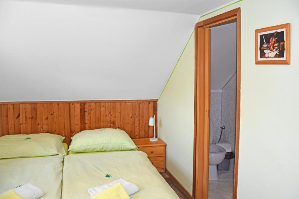 Homestay Buseranda - Depandance U Zeleneho Stromu